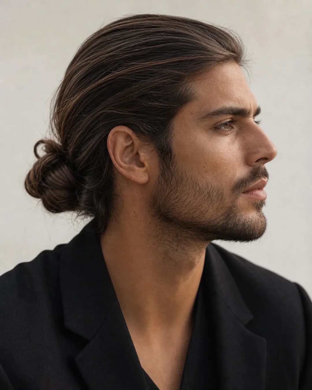 Man bun moderno — Man bun hombre